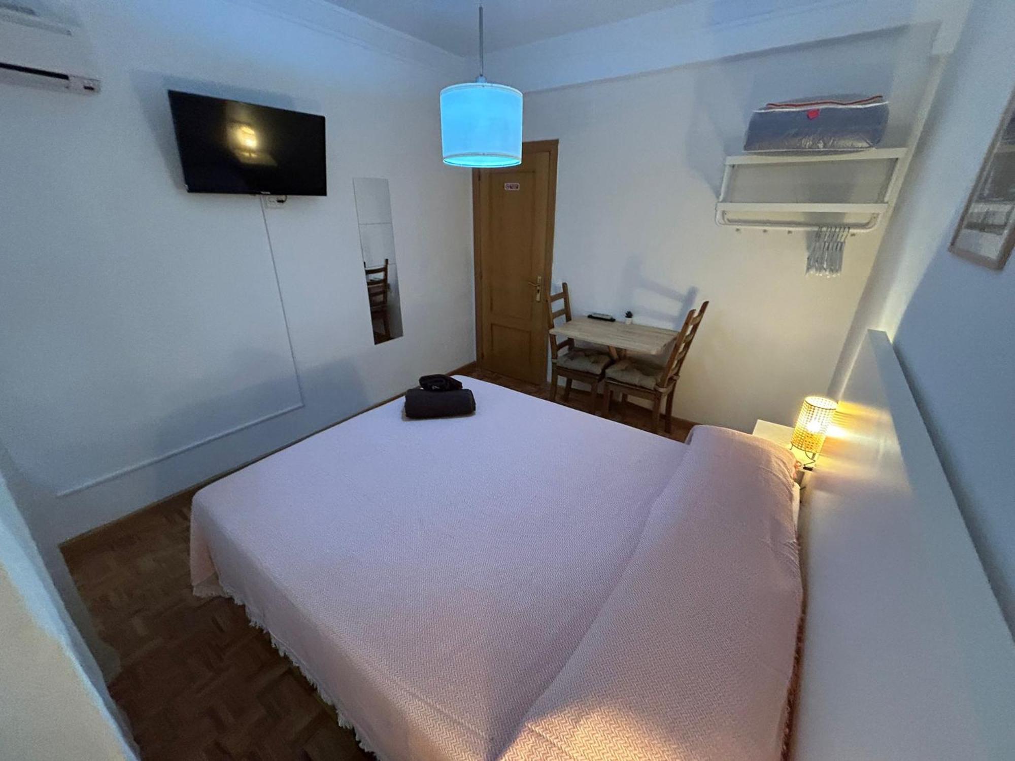 Rooms La Latina, Junto A Plaza Mayor — Fotos 1